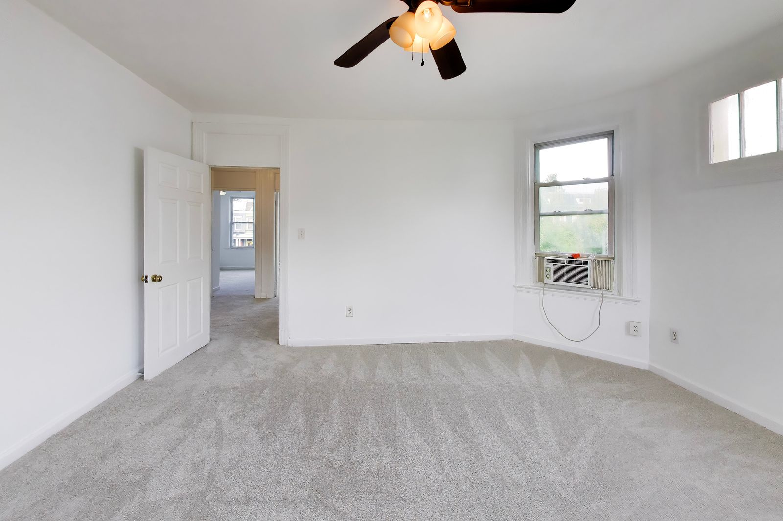 Photo at 518 Quincy Street NW
