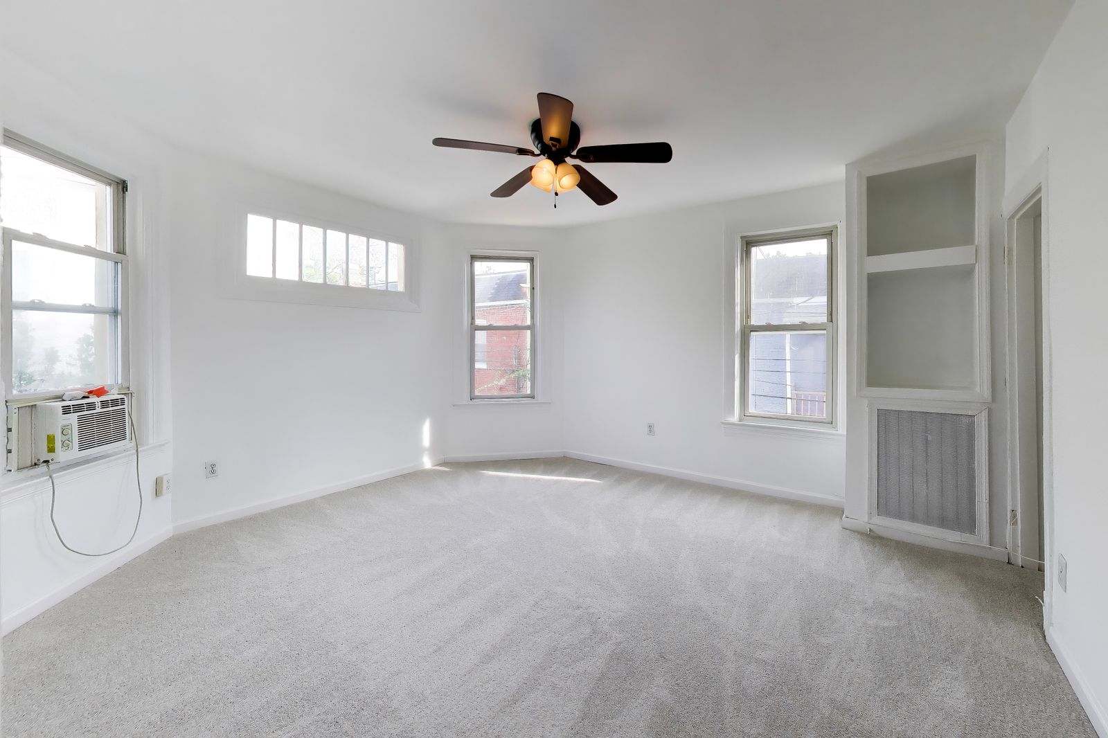 Photo at 518 Quincy Street NW